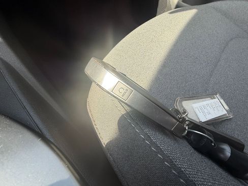 Used 2025 Kia K4 LXS image 28