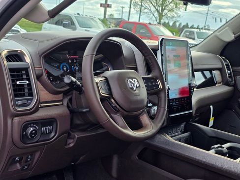 New 2026 RAM 1500 Limited AWD/4WD image 15