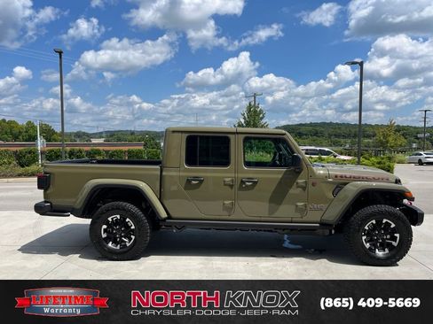 New 2026 Jeep Gladiator Rubicon AWD/4WD image 21