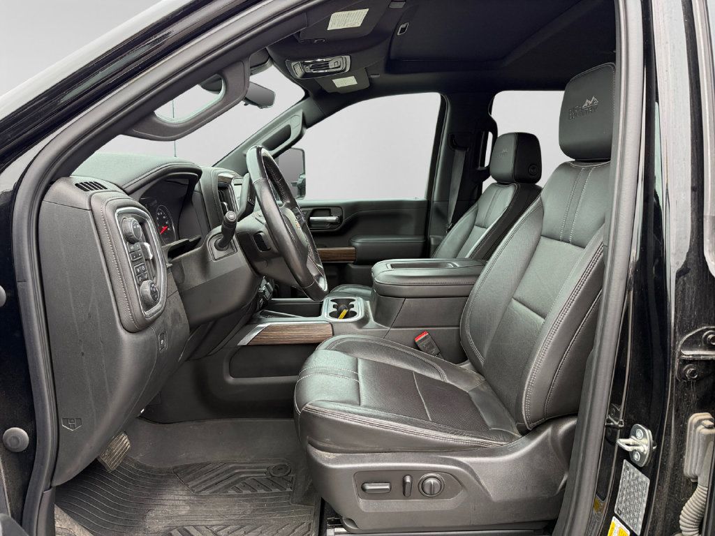 Used 2020 Chevrolet Silverado 3500 High Country w/ Technology Package AWD/4WD image 20