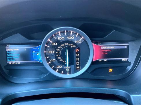 Used 2014 Ford Explorer XLT w/ Equipment Group 202A image 26