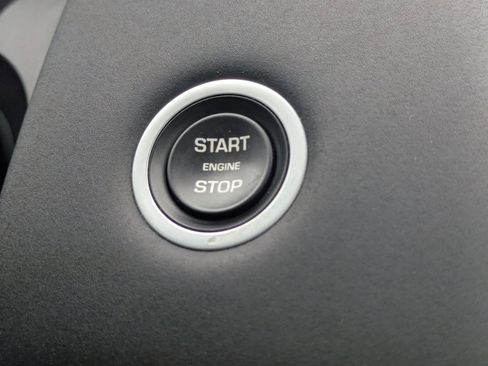 Used 2023 Land Rover Discovery Sport S AWD/4WD image 30