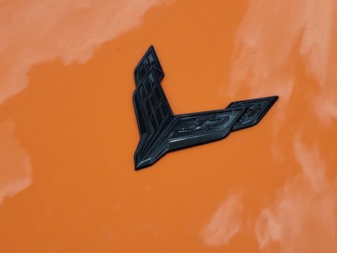 Used 2022 Chevrolet Corvette Stingray Coupe w/ 1LT RWD image 9
