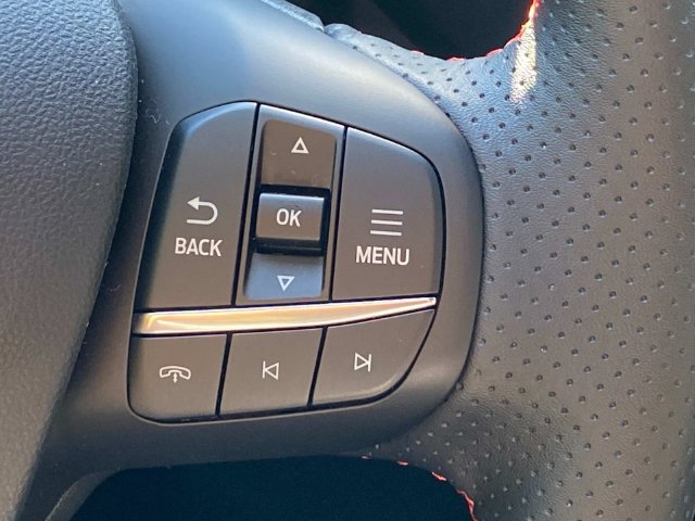 Used 2024 Ford Escape ST-Line Select w/ Tech Pack #2 AWD/4WD image 21