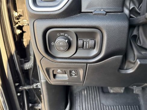 Used 2022 RAM 1500 Laramie image 13