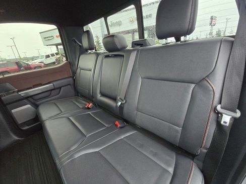 Used 2022 Ford F150 Lariat image 21