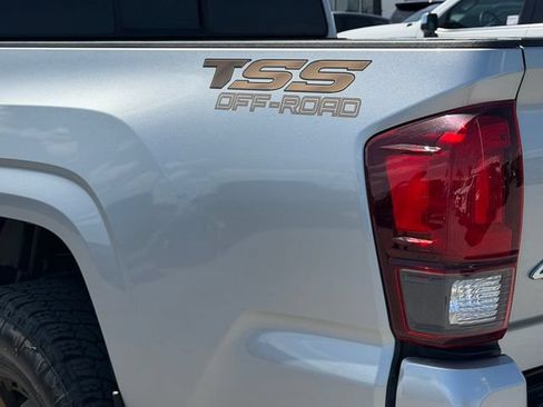 Used 2023 Toyota Tacoma SR AWD/4WD image 10