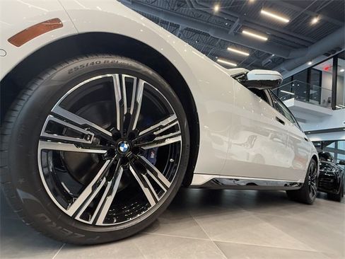 New 2026 BMW 740i xDrive 740i xDrive w/ Executive Package image 8