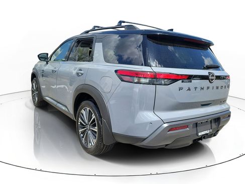 New 2026 Nissan Pathfinder Platinum w/ Cargo Package image 3