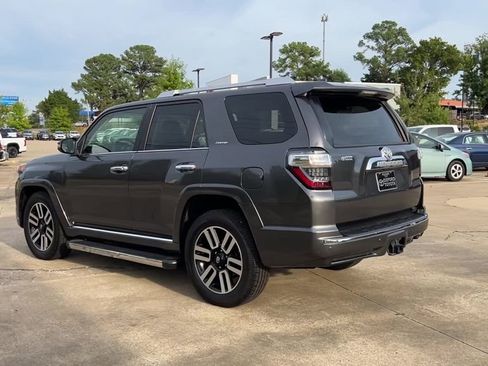 Used 2021 Toyota 4Runner Limited image 4