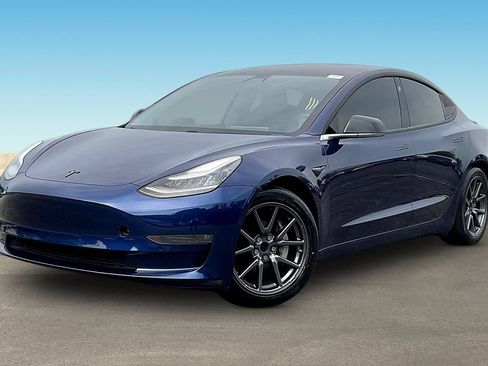 Used 2018 Tesla Model 3 Long Range AWD/4WD image 3