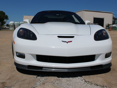 Used 2013 Chevrolet Corvette 427 w/ 1SC Preferred Equipment Group RWD image 35