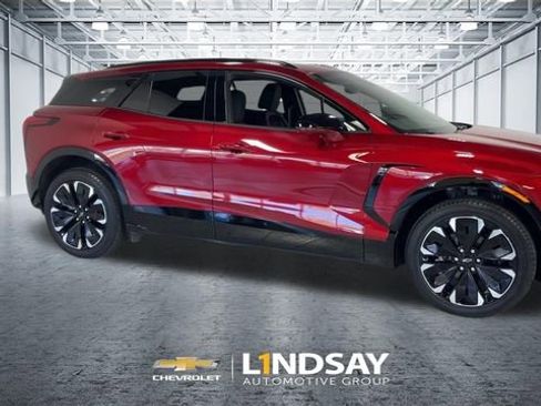 Used 2024 Chevrolet Blazer EV RS image 3