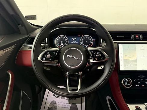 New 2026 Jaguar F-PACE R-Dynamic S image 25