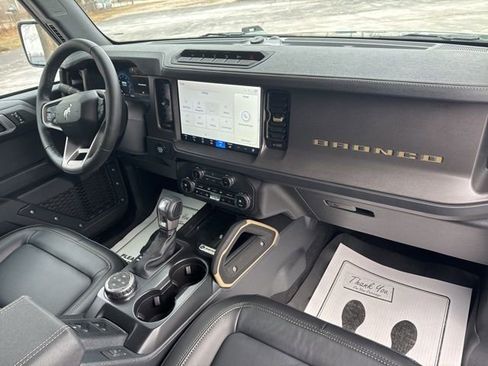 New 2025 Ford Bronco Badlands AWD/4WD image 17