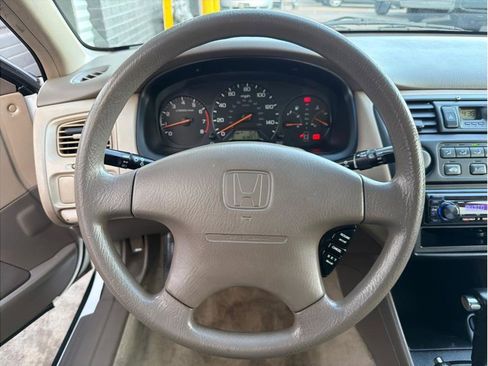 Used 1999 Honda Accord LX image 15