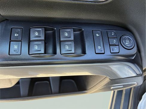 Used 2019 Chevrolet Silverado 2500 LTZ w/ Duramax Plus Package AWD/4WD image 17