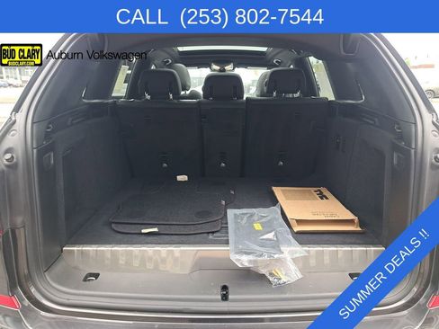 Used 2021 BMW X3 xDrive30e w/ Executive Package AWD/4WD image 12