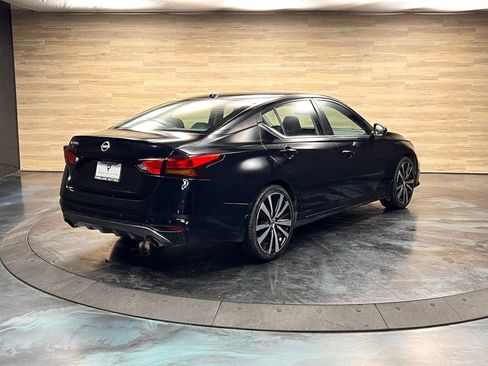 Used 2022 Nissan Altima 2.5 SR FWD image 24