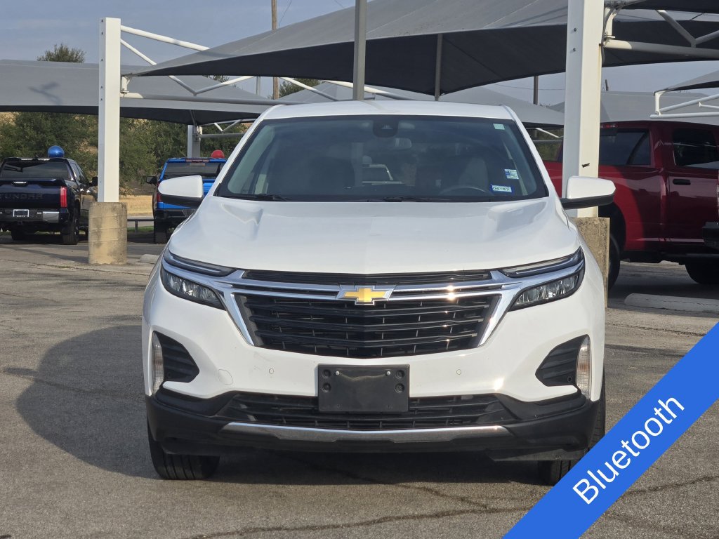 Used 2023 Chevrolet Equinox LT w/ LPO, Floor Liner Package AWD/4WD image 2