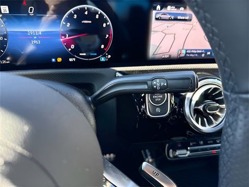 Certified 2025 Mercedes-Benz CLA 35 AMG 4MATIC image 20