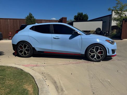 Used 2020 Hyundai Veloster N FWD image 2