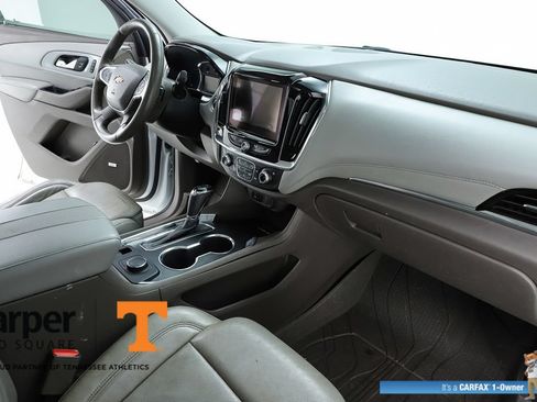 Used 2018 Chevrolet Traverse Premier AWD/4WD image 33