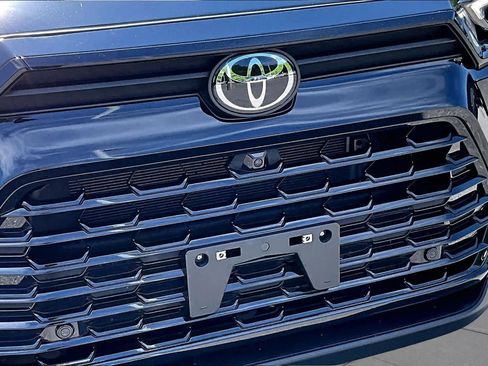 Used 2026 Toyota Grand Highlander AWD Hybrid image 30