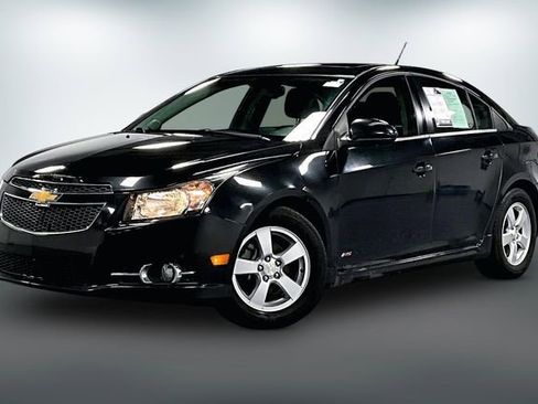 Used 2014 Chevrolet Cruze LT w/ All-Star Edition image 3