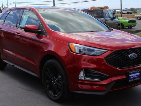 Used 2023 Ford Edge ST-Line image 8