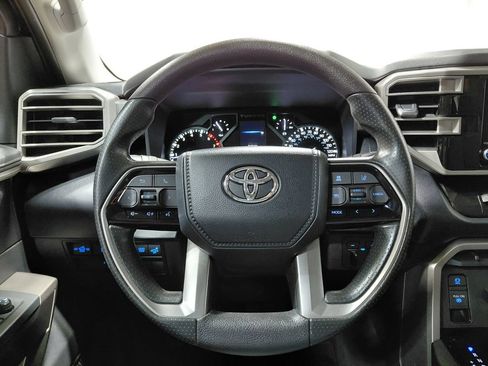 Used 2022 Toyota Tundra SR5 AWD/4WD image 31