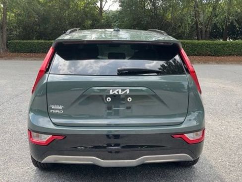 Used 2025 Kia Niro Wind FWD image 8