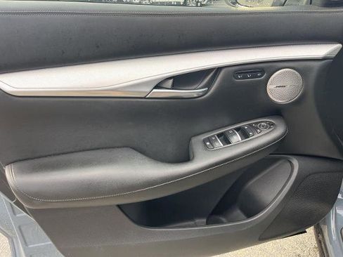 Certified 2022 INFINITI QX50 Essential image 10