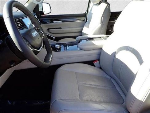 Used 2022 Jeep Wagoneer Series II image 15