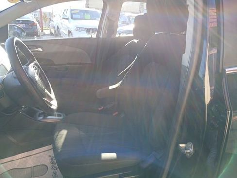 Used 2012 Chevrolet Sonic LT image 16