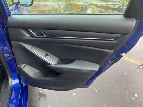 Used 2022 Honda Accord Sport Special Edition image 14