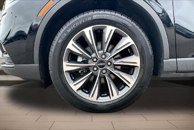 Used 2022 Lincoln Corsair Reserve w/ Elements Package AWD/4WD image 8