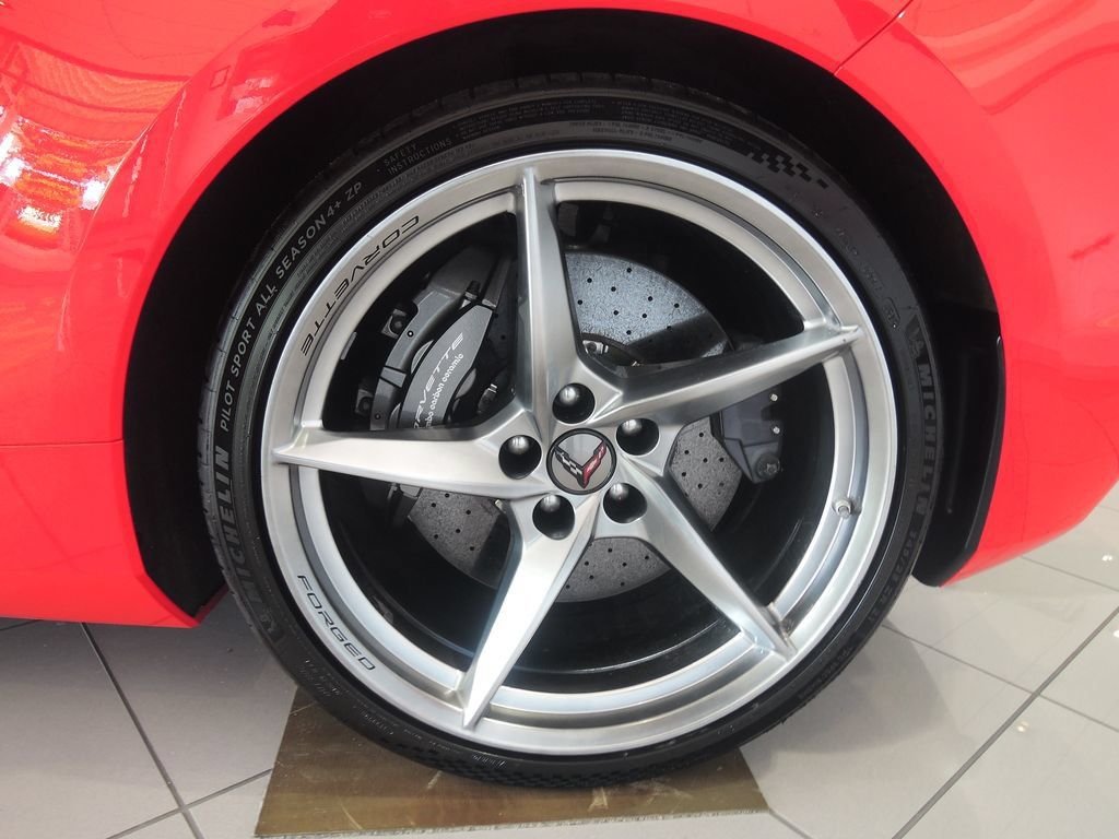 Used 2024 Chevrolet Corvette E-Ray AWD/4WD image 8
