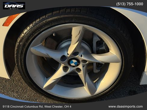 Used 2011 BMW Z4 sDrive35is image 20