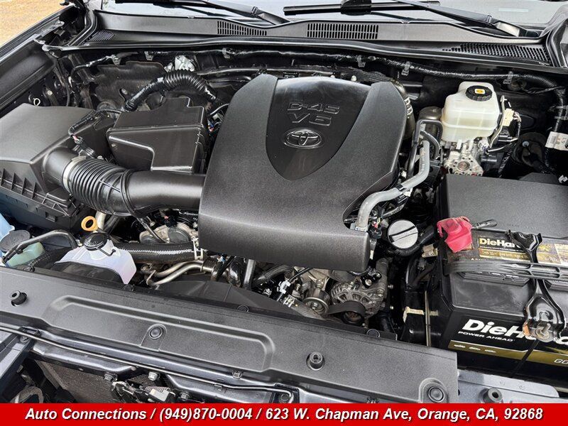 Used 2021 Toyota Tacoma TRD Off-Road w/ Technology Package AWD/4WD image 25