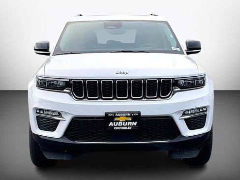 Used 2024 Jeep Grand Cherokee Limited 4xe image 3