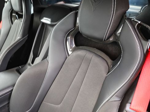 Used 2023 Chevrolet Corvette Z06 image 17
