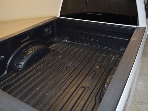 Used 2020 Ford F250 Lariat w/ Lariat Value Package image 13