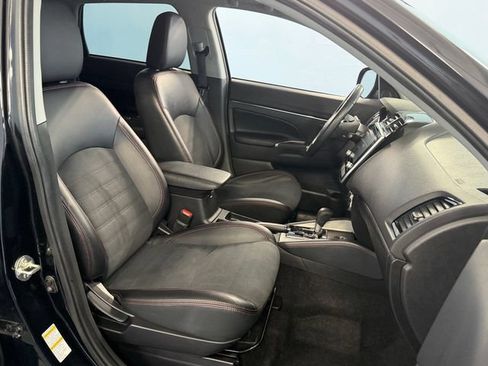 Used 2024 Mitsubishi Outlander Sport AWD image 16