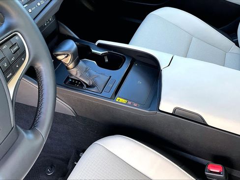 Certified 2025 Lexus ES 350 ES 350 image 16