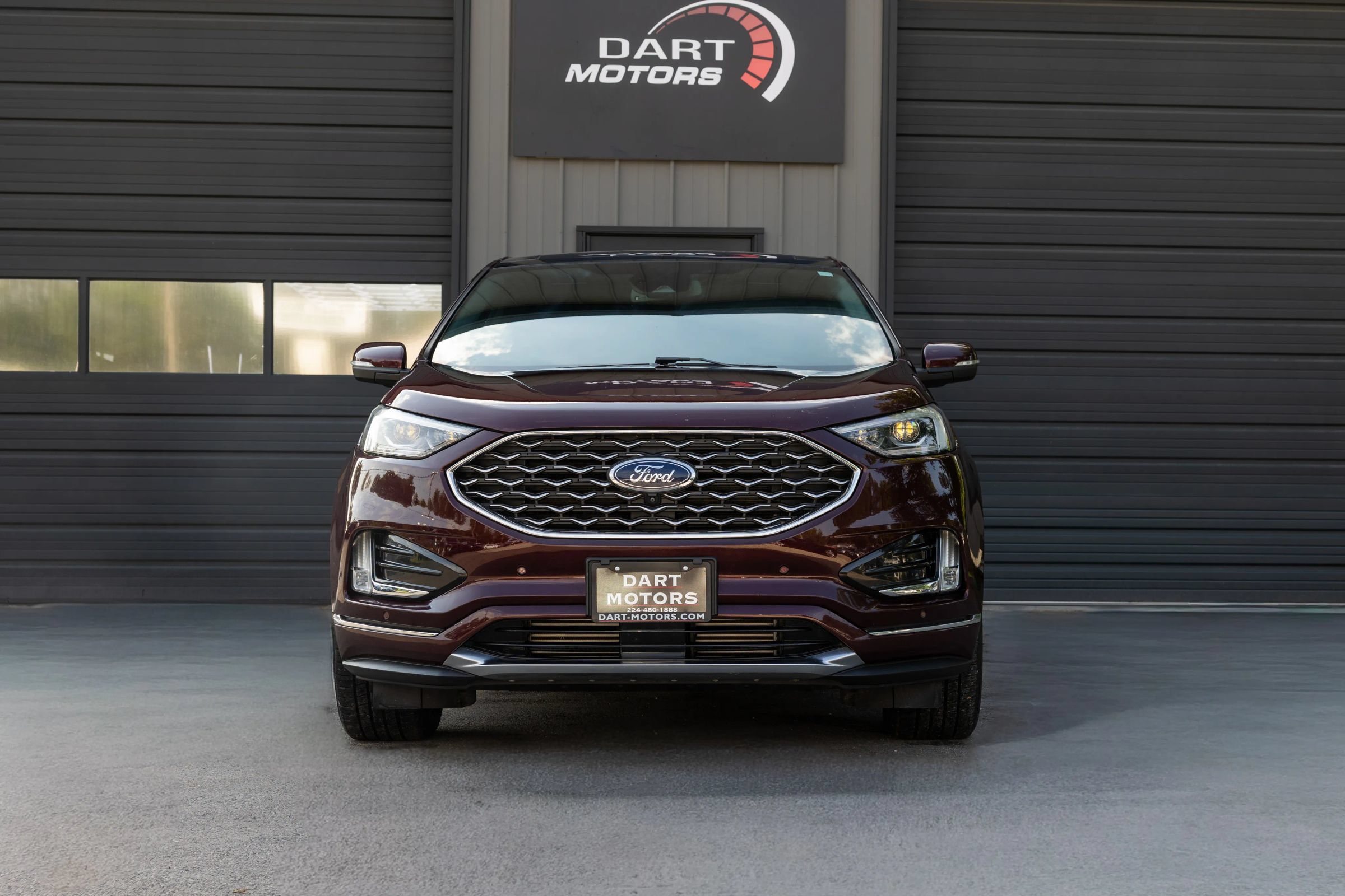 Used 2021 Ford Edge Titanium w/ Equipment Group 301A AWD/4WD image 2