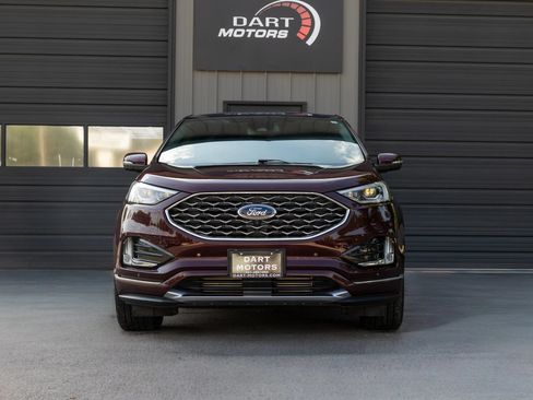 Used 2021 Ford Edge Titanium w/ Equipment Group 301A AWD/4WD image 2