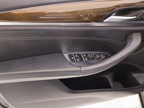 Used 2019 BMW X3 xDrive30i w/ Driving Assistance Package image 17