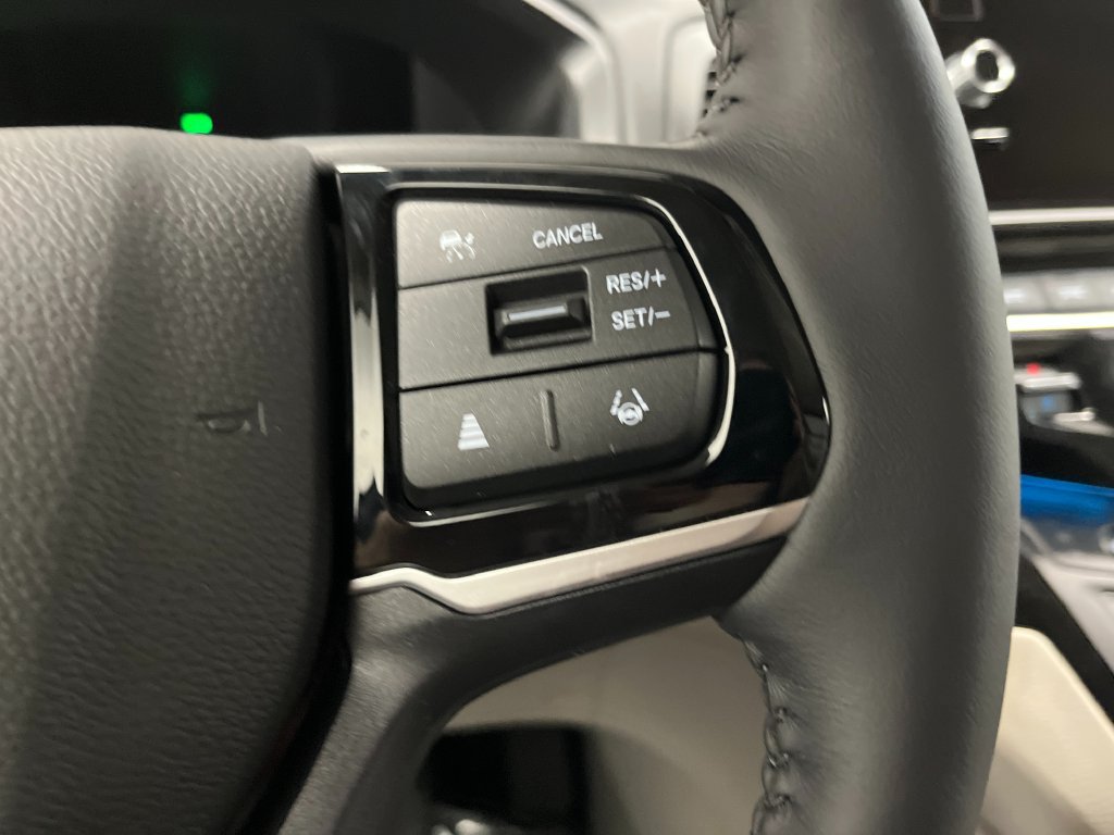 New 2027 Honda Odyssey Touring image 17