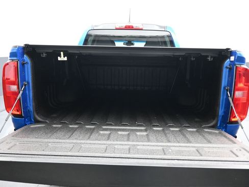 Used 2022 Chevrolet Colorado LT image 45